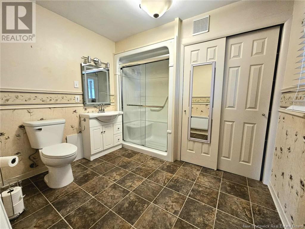 589 Patterson, Bathurst, New Brunswick  E2A 1Z9 - Photo 27 - NB119825