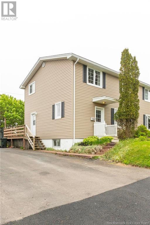 698 Bonner Place, Saint John, New Brunswick  E2M 2K9 - Photo 2 - NB119755