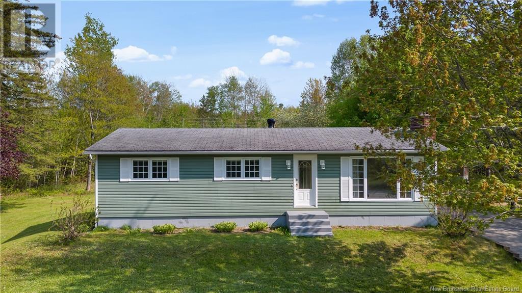 232 Geralyn Drive, Miramichi, New Brunswick  E1N 3T9 - Photo 3 - NB119438