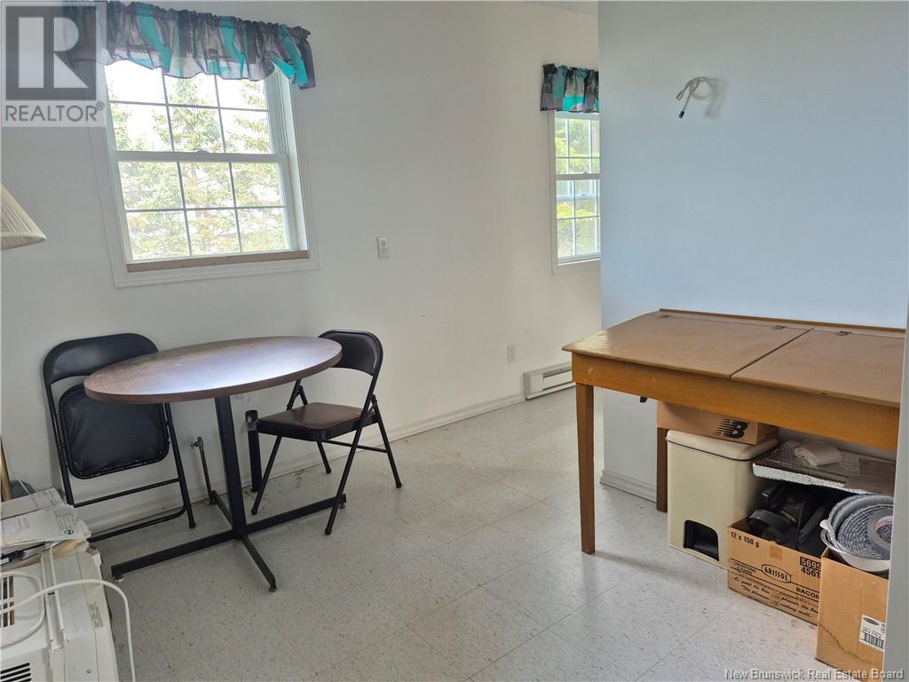 619 Rue De La Baie, Beresford, New Brunswick  E8K 1X3 - Photo 33 - NB119634