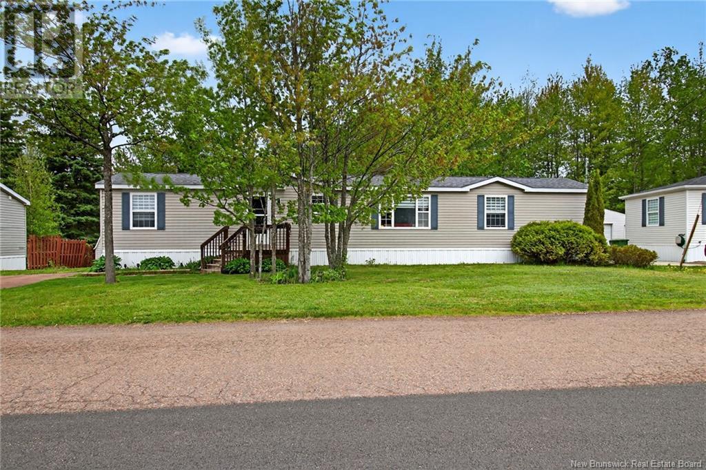 160 Nepisiguit Drive, Dieppe, New Brunswick