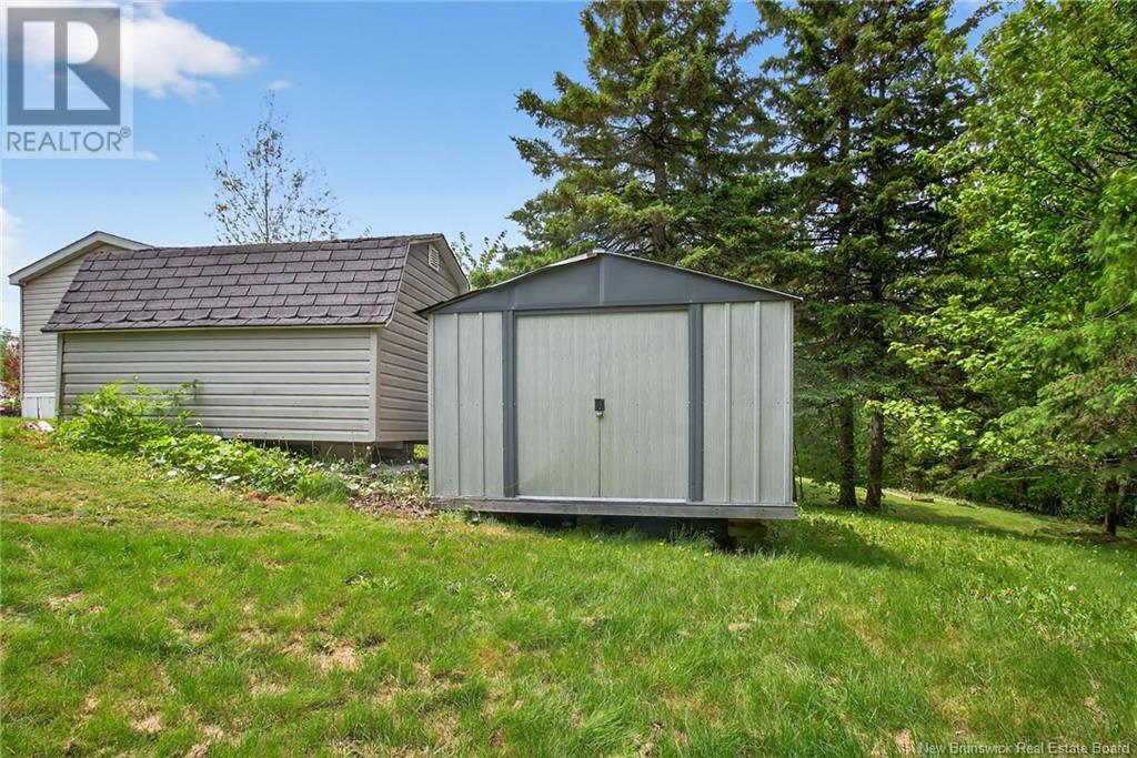 160 Nepisiguit Drive, Dieppe, New Brunswick  E1A 7N1 - Photo 29 - NB119896