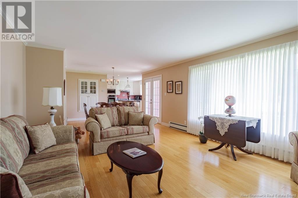 1043 York Street, Fredericton, New Brunswick  E3B 3S4 - Photo 12 - NB119892