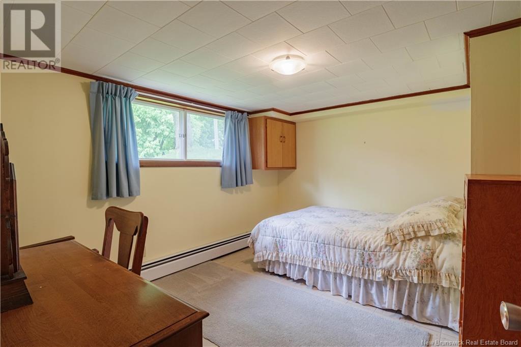 1043 York Street, Fredericton, New Brunswick  E3B 3S4 - Photo 30 - NB119892