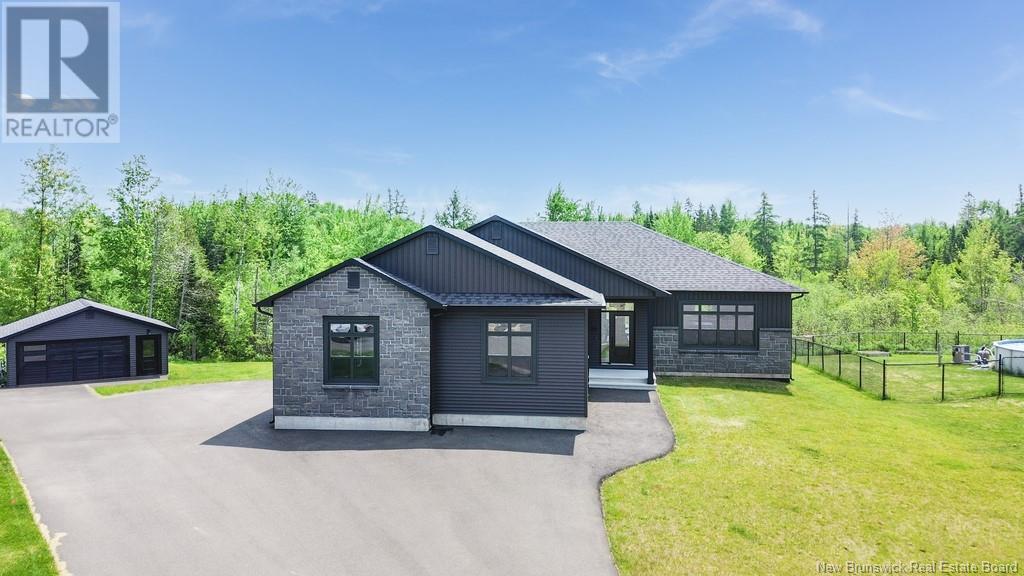 24 Steacy Court, Oromocto, New Brunswick  E2V 0L8 - Photo 2 - NB119852