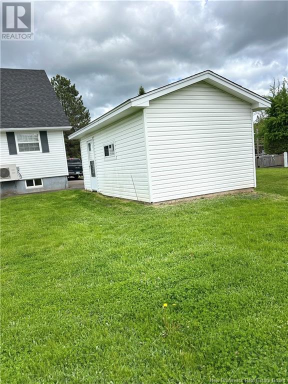 1268 Elmwood, Moncton, New Brunswick  E1H 2H2 - Photo 11 - NB119628