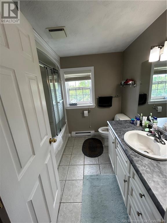 1268 Elmwood, Moncton, New Brunswick  E1H 2H2 - Photo 35 - NB119628