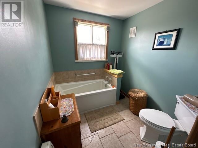 326 Chaleur Street, Charlo, New Brunswick  E8E 2G2 - Photo 11 - NB119867