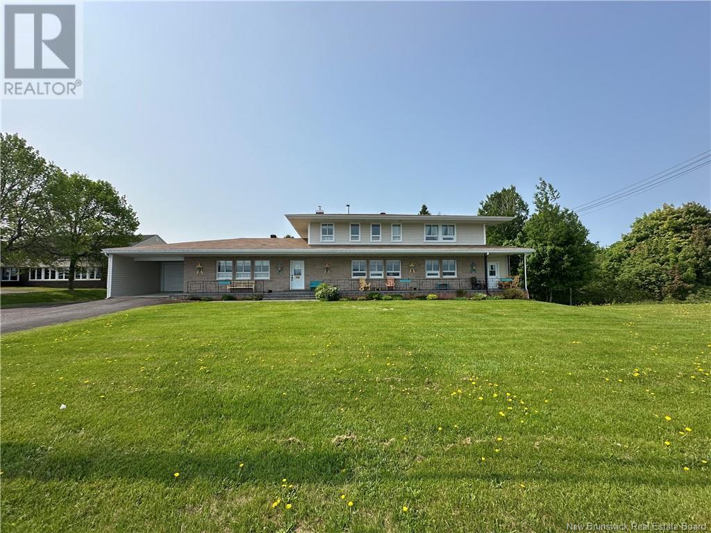 326 Chaleur Street, Charlo, New Brunswick  E8E 2G2 - Photo 2 - NB119867