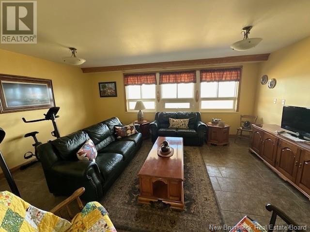 326 Chaleur Street, Charlo, New Brunswick  E8E 2G2 - Photo 7 - NB119867