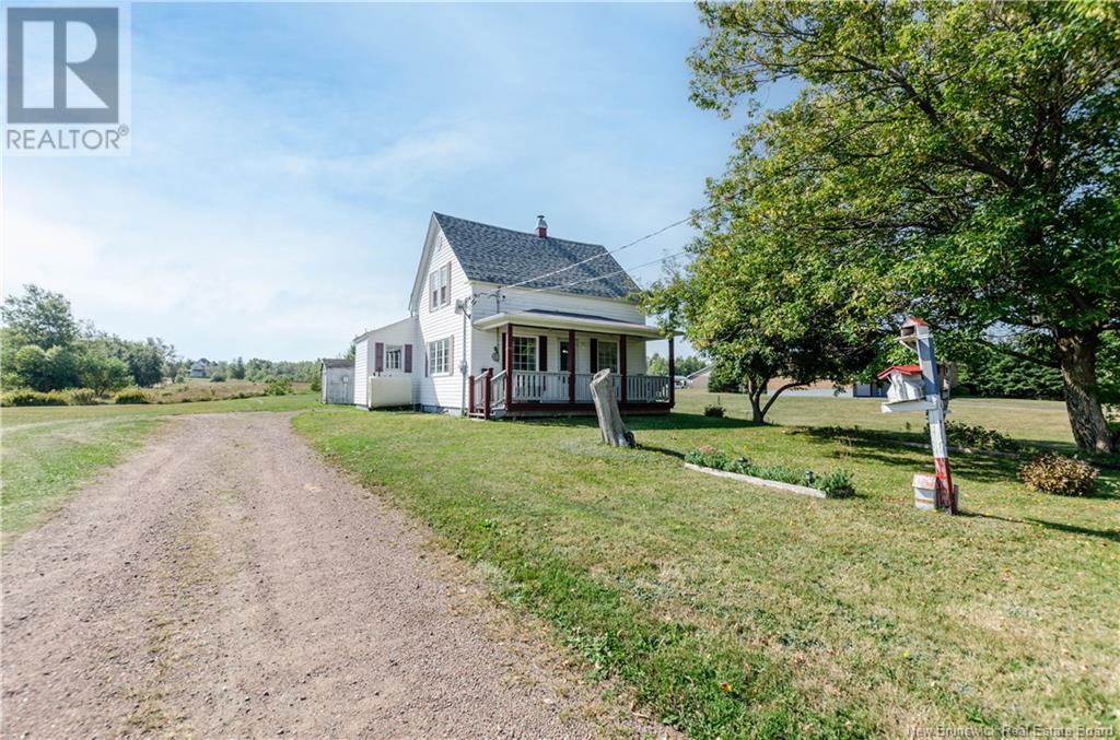 1093 Route 133, Grand-Barachois, New Brunswick  E4P 8C4 - Photo 3 - NB119931