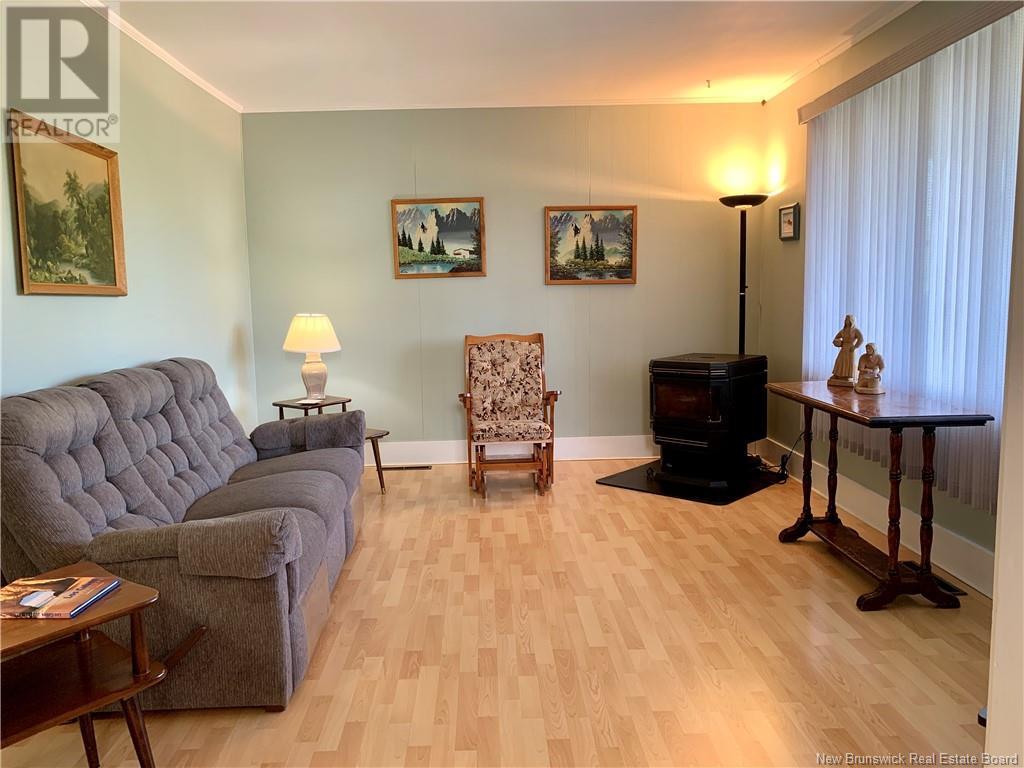 343 Renfrew, Dalhousie, New Brunswick  E8C 2J4 - Photo 13 - NB118646