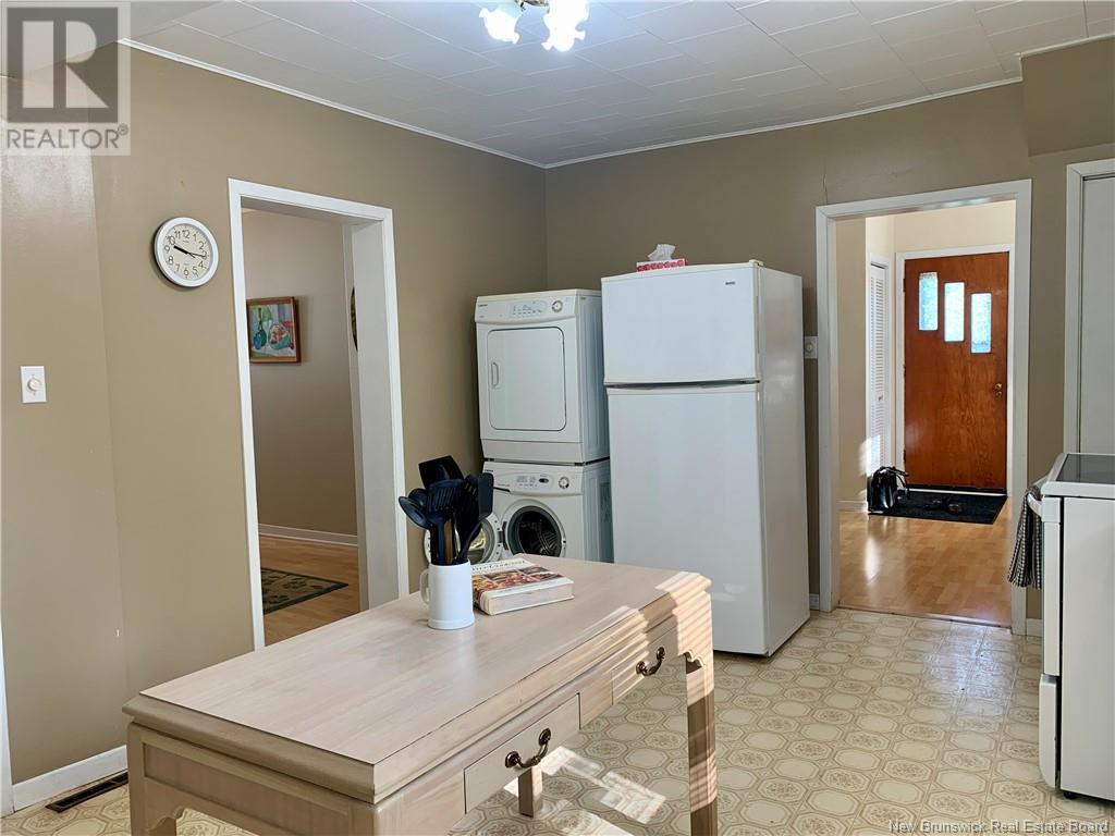 343 Renfrew, Dalhousie, New Brunswick  E8C 2J4 - Photo 9 - NB118646
