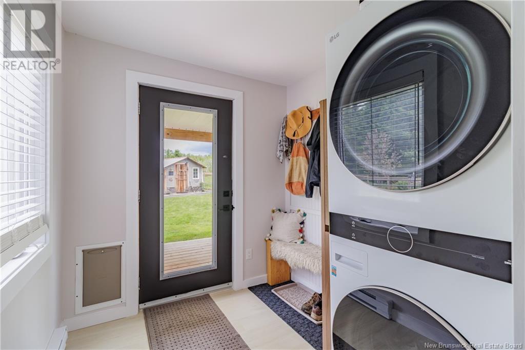 1372 Route 105, Southampton, New Brunswick  E6G 1L8 - Photo 9 - NB119884