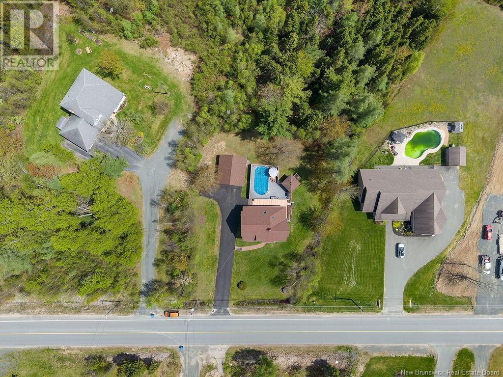 354 Beaverbrook Road, Miramichi, New Brunswick  E1V 1A1 - Photo 13 - NB119618