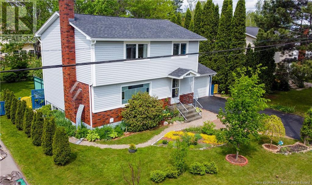909 Montgomery Avenue, Riverview, New Brunswick  E1B 2A9 - Photo 2 - NB119269