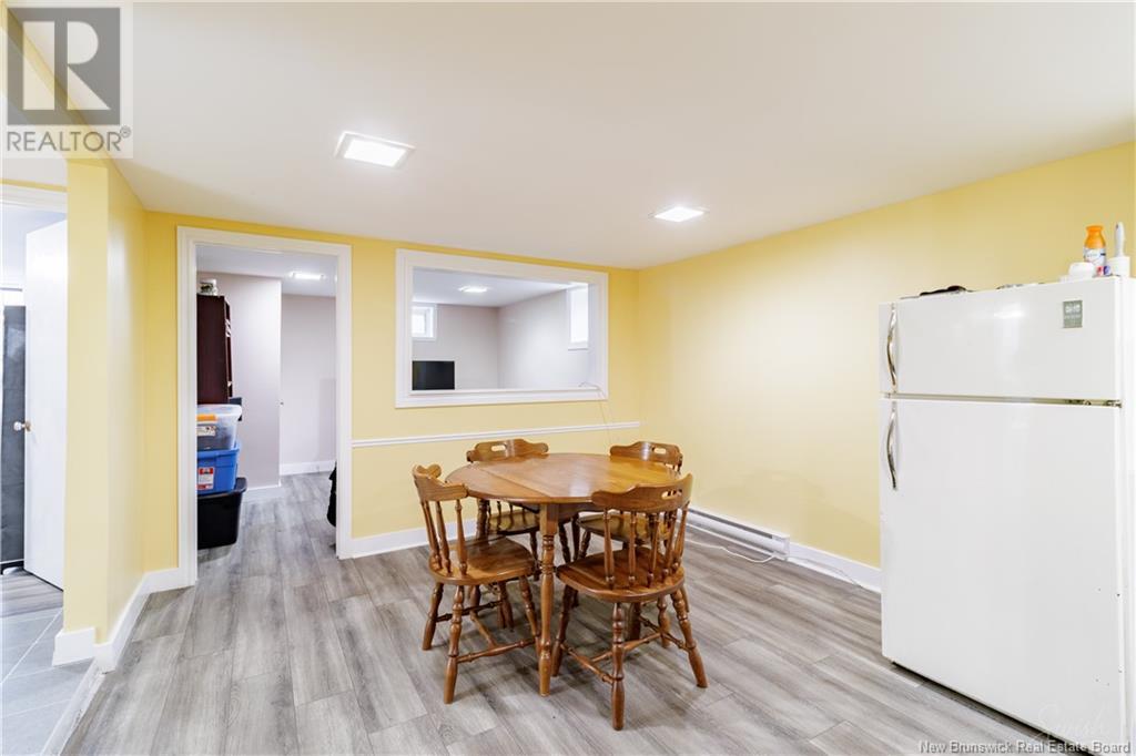 225 Massey Street, Fredericton, New Brunswick  E3B 2Z5 - Photo 27 - NB118923
