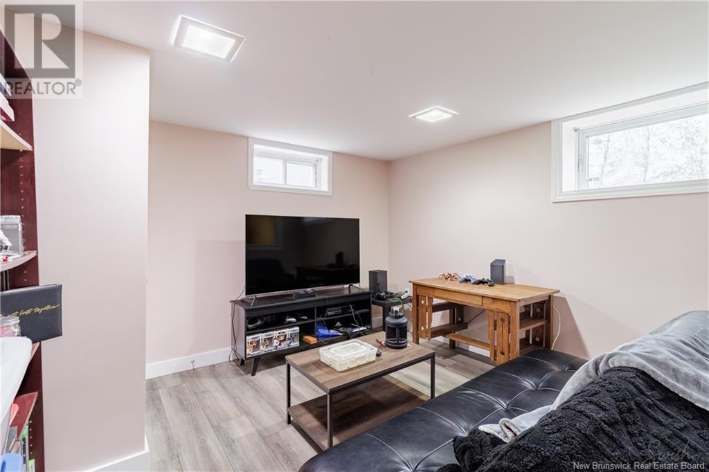 225 Massey Street, Fredericton, New Brunswick  E3B 2Z5 - Photo 28 - NB118923