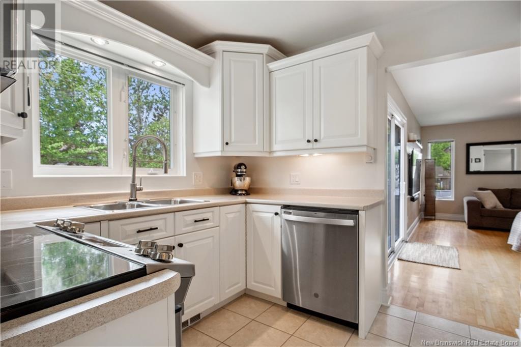 682 Victor, Dieppe, New Brunswick  E1A 6G7 - Photo 13 - NB117889