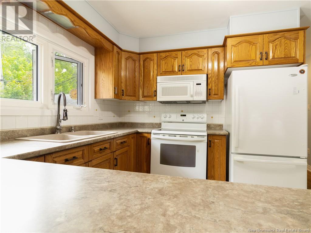 268 Buckingham Avenue, Riverview, New Brunswick  E1B 2N8 - Photo 3 - NB119710