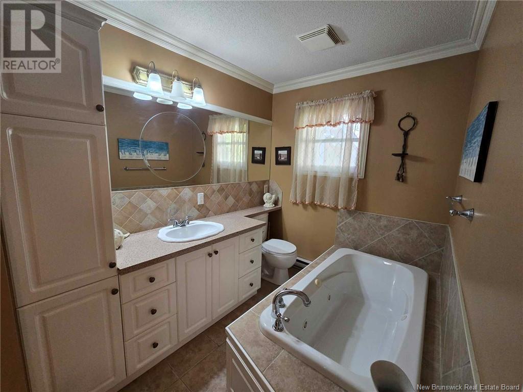 465 Varrily Street, Bathurst, New Brunswick  E2A 2P2 - Photo 34 - NB119986