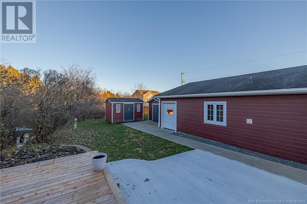 653 Rue Principale, Beresford, New Brunswick  E8K 3X5 - Photo 6 - NB119981