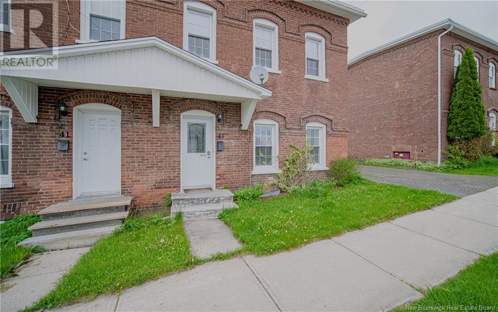 43 Allen Street, Fredericton, New Brunswick  E3A 4N2 - Photo 1 - NB119995