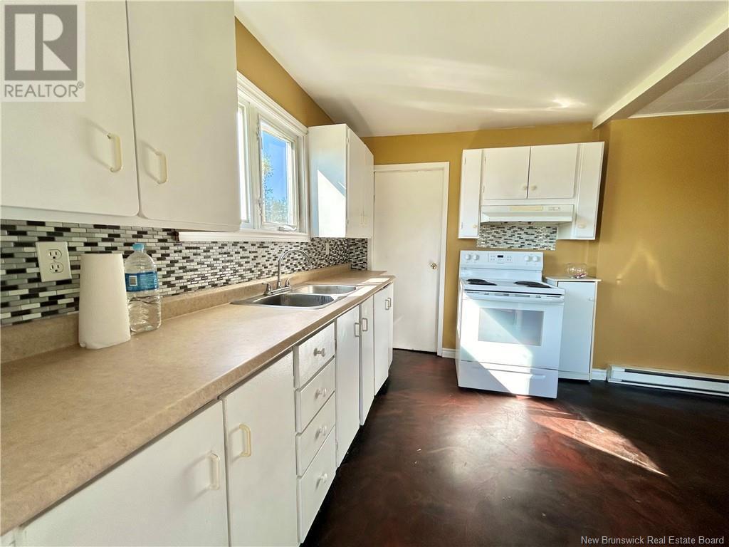 2971 Morais Street, Bas-Caraquet, New Brunswick  E1W 6A3 - Photo 12 - NB119994