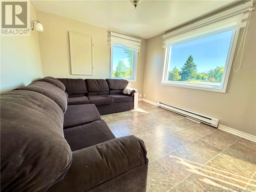 2971 Morais Street, Bas-Caraquet, New Brunswick  E1W 6A3 - Photo 16 - NB119994
