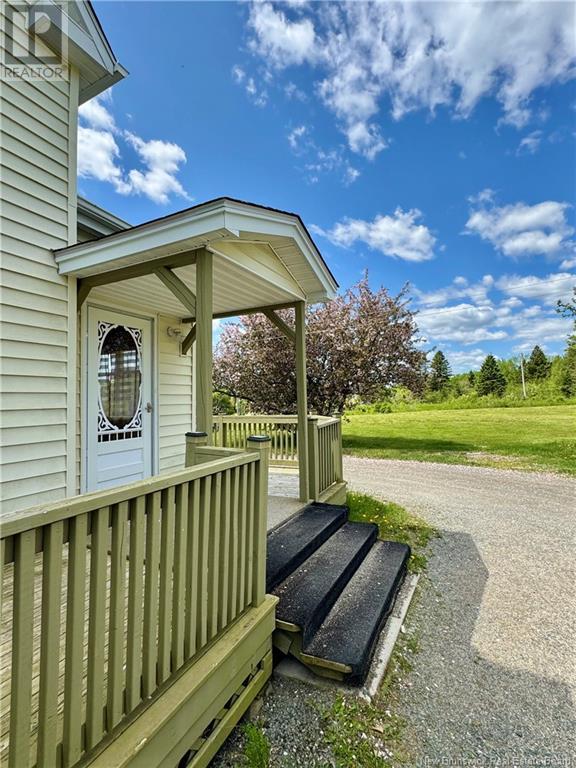 1875 King George Hwy, Miramichi, New Brunswick  E1V 5L8 - Photo 40 - NB120011