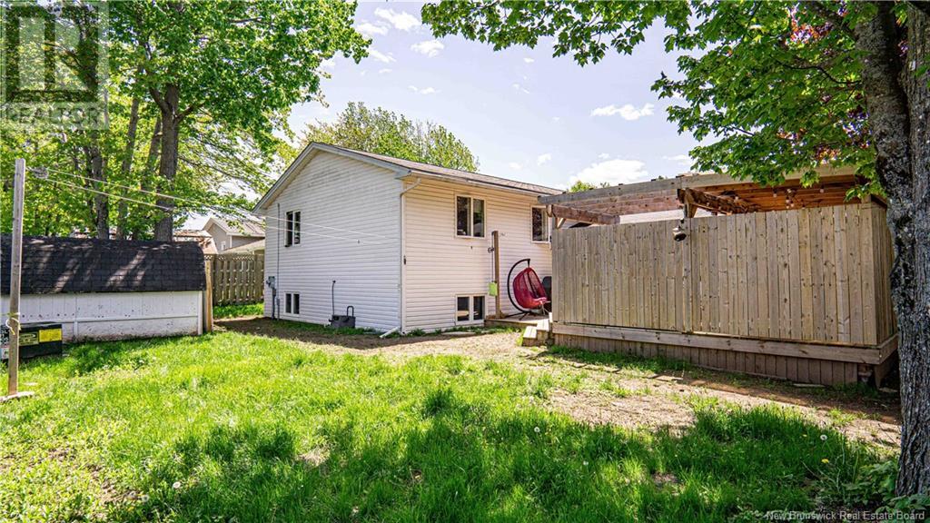25 Craig Street, Oromocto, New Brunswick  E2V 2M4 - Photo 34 - NB120004