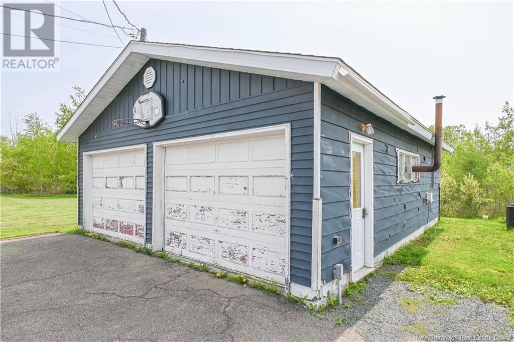 103 Rue Du Pêcheur N. Street, Lamèque, New Brunswick  E8T 1K6 - Photo 6 - NB120017