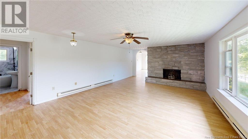 3042 Westfield Road, Saint John, New Brunswick  E2M 6T4 - Photo 5 - NB119304