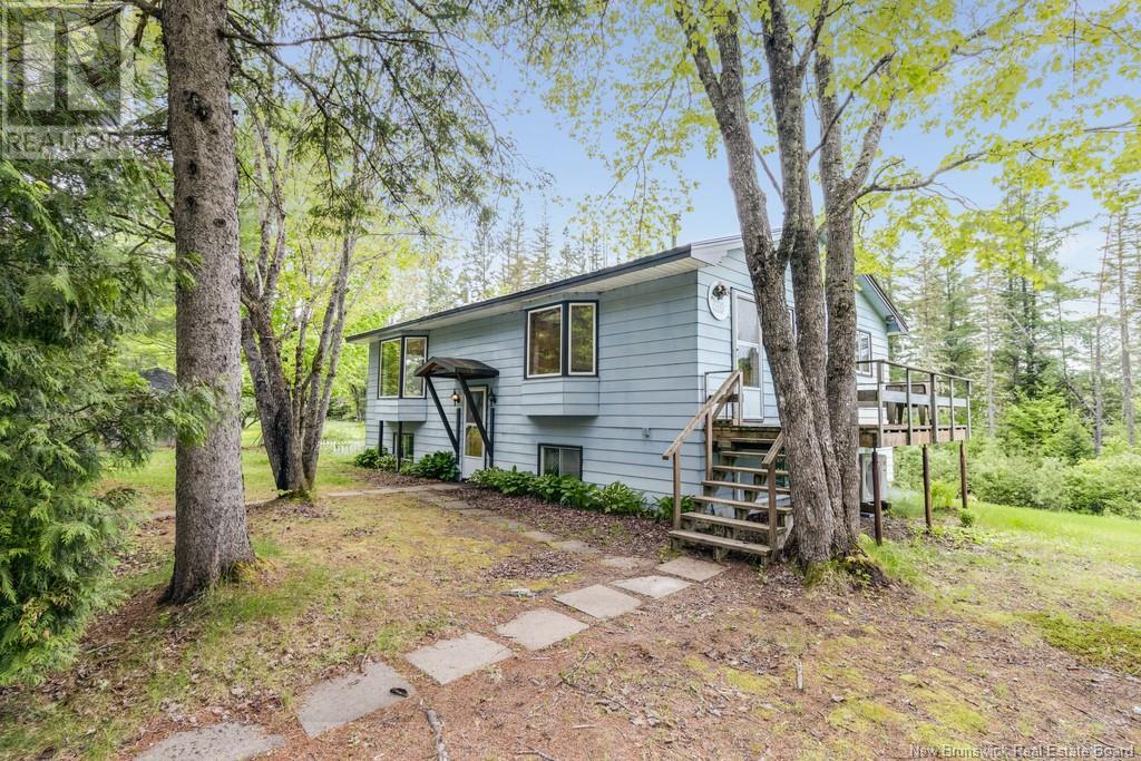 243 Route 107, Nashwaak Bridge, New Brunswick  E6C 2G5 - Photo 2 - NB119992