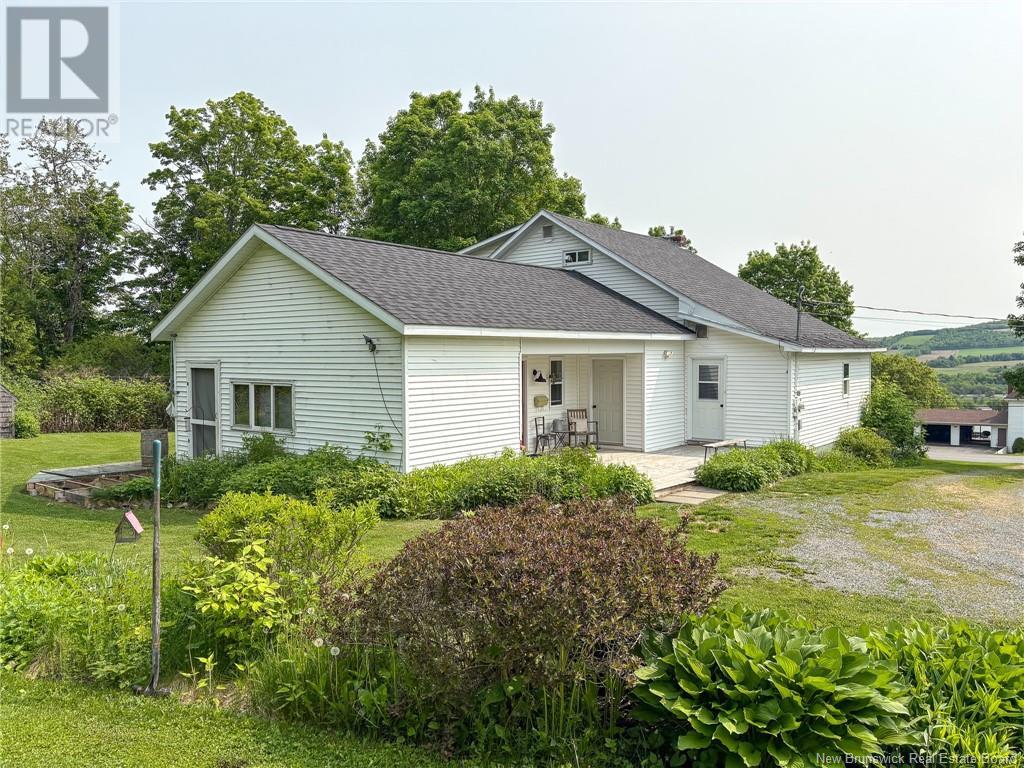 124 Riverview Drive, Florenceville-Bristol, New Brunswick  E7L 3M3 - Photo 6 - NB119213