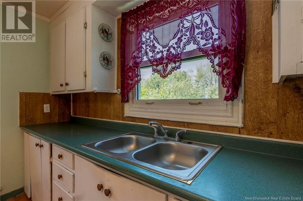 1182 Rothesay Road, Saint John, New Brunswick  E2H 2J1 - Photo 28 - NB120005