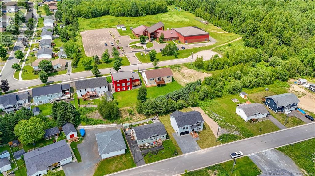 62 Malibu Street, Fredericton, New Brunswick  E3A 5P9 - Photo 4 - NB117816