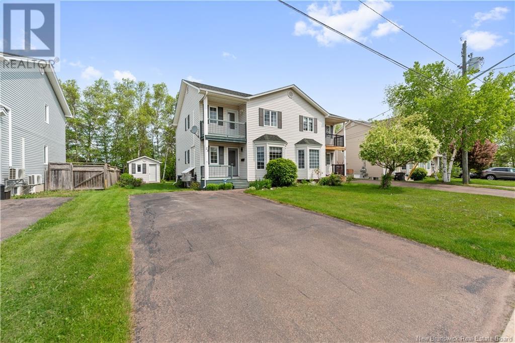 23 Merlot Crescent, Dieppe, New Brunswick  E1A 7W4 - Photo 3 - NB119580