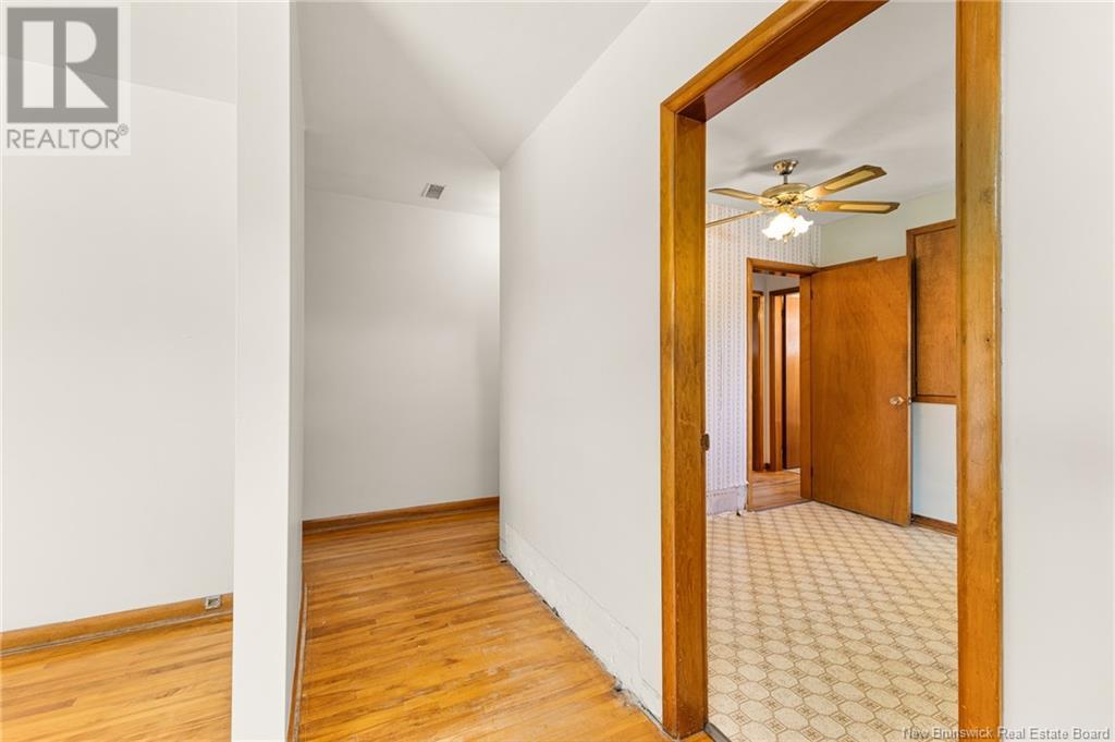 222 Whitney Avenue, Moncton, New Brunswick  E1C 8E2 - Photo 7 - NB119792