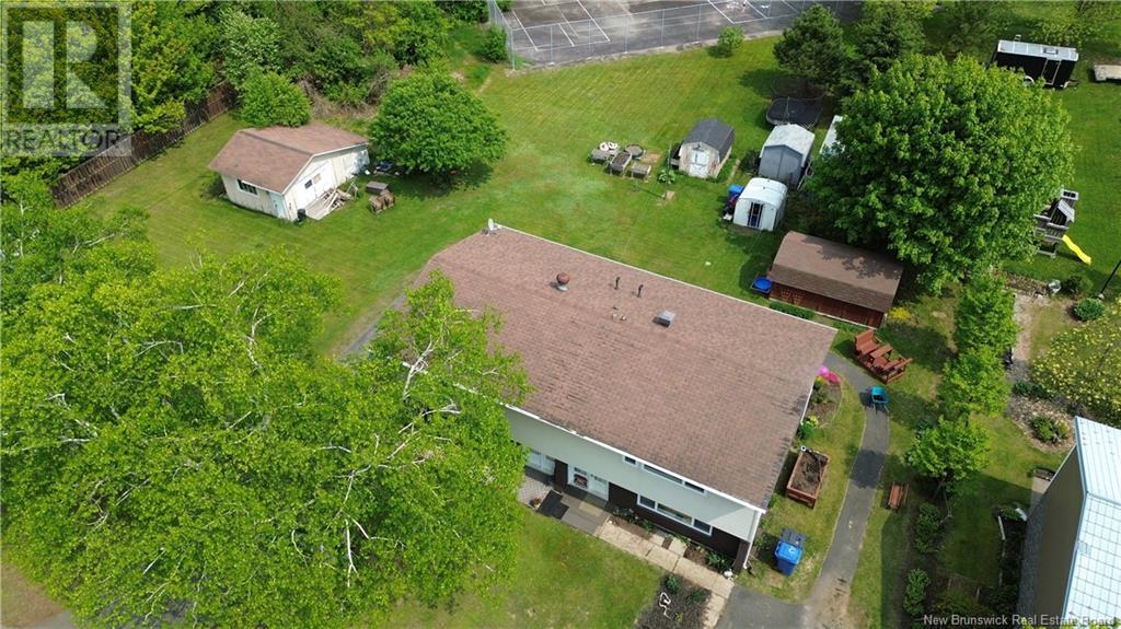 2081-2085 Kennock Van Drive, Bathurst, New Brunswick  E2A 4Y2 - Photo 10 - NB119727