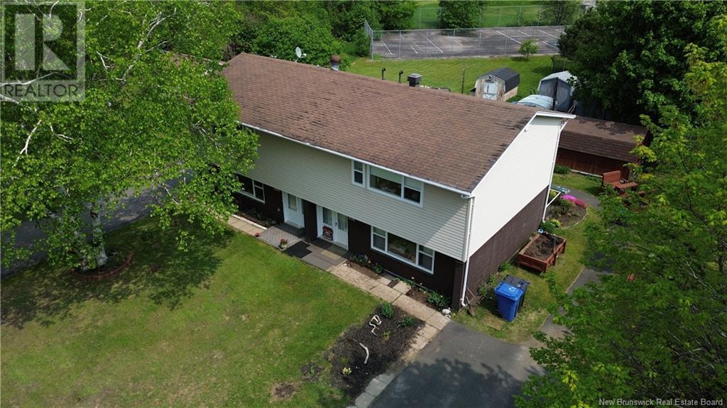 2081-2085 Kennock Van Drive, Bathurst, New Brunswick  E2A 4Y2 - Photo 2 - NB119727