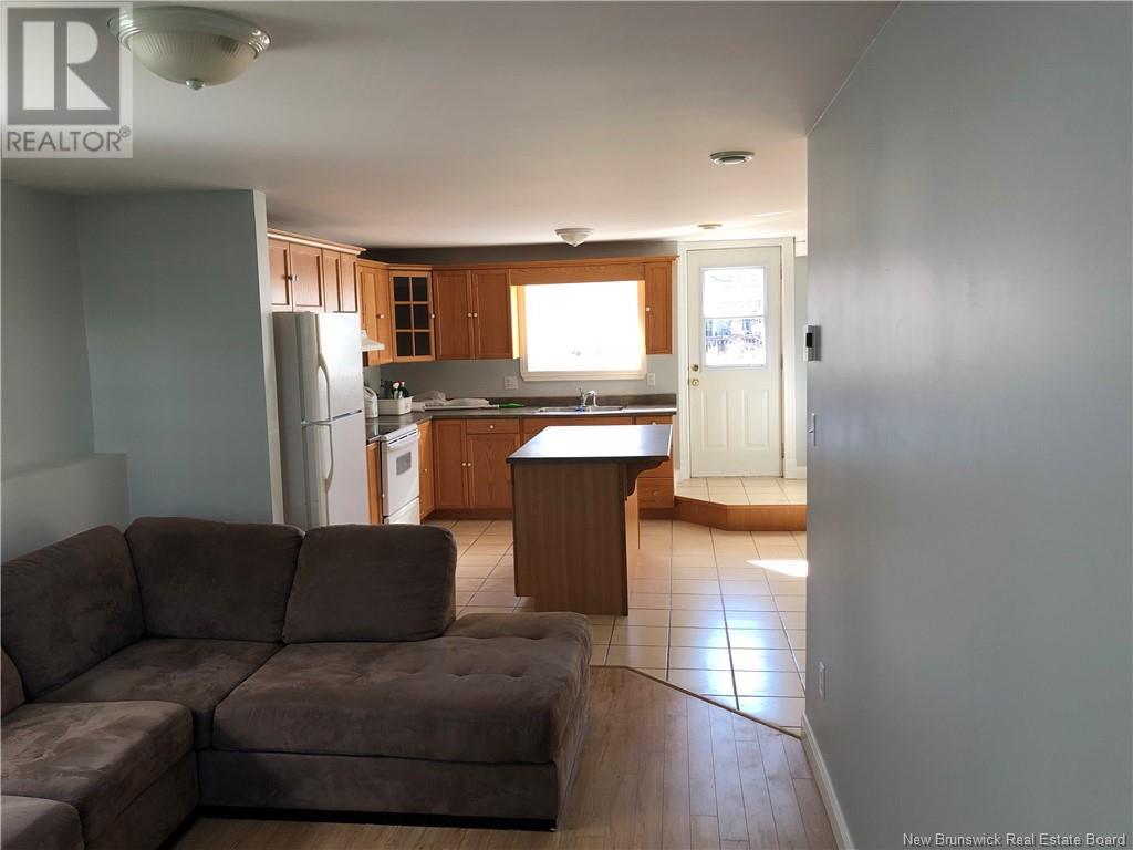 12 Willingdon Street, Oromocto, New Brunswick  E2V 4N5 - Photo 32 - NB120016