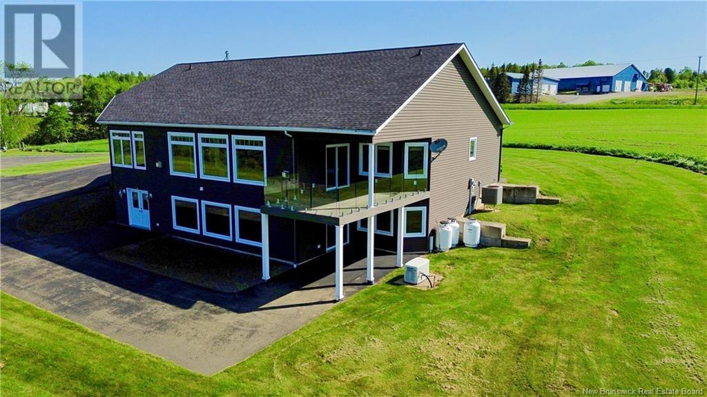 52 Mcmullin Road, Hartland, New Brunswick  E7P 2R7 - Photo 6 - NB119650