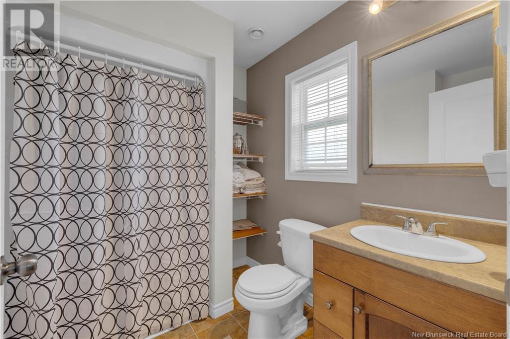 70 Macauley Avenue, Saint John, New Brunswick  E2K 2P7 - Photo 12 - NB119607