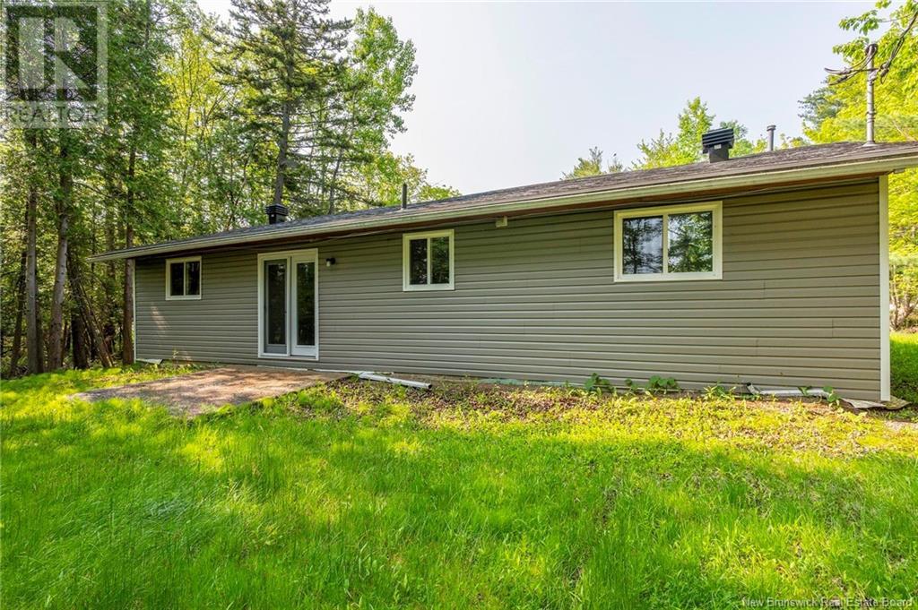 27 Iona Avenue, Rothesay, New Brunswick  E2E 3J1 - Photo 37 - NB120105