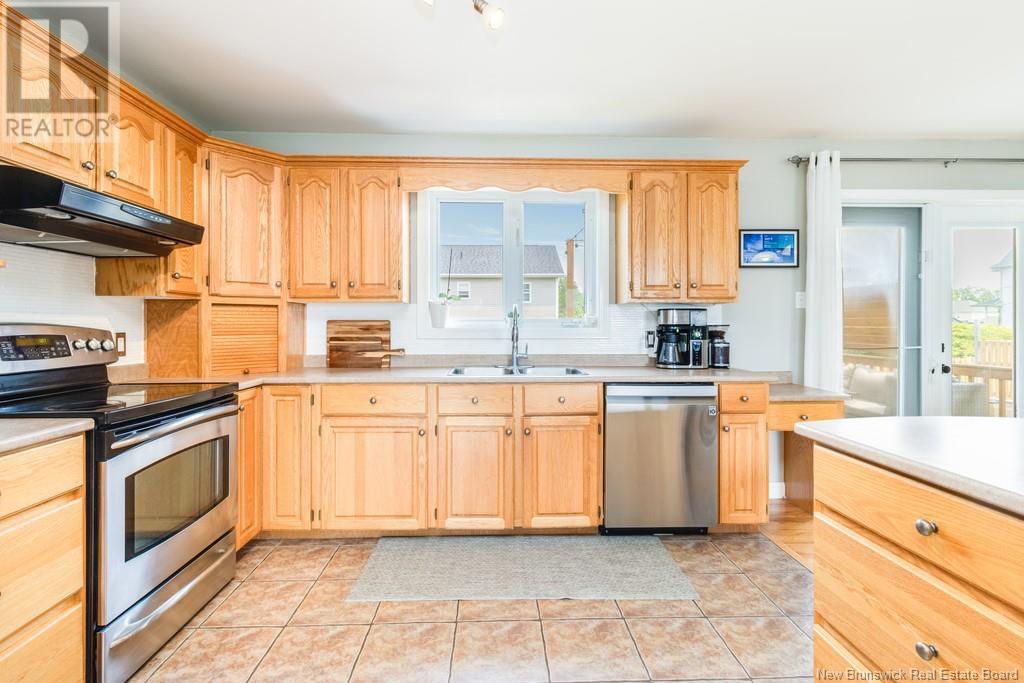 45 Willingdon Street, Oromocto, New Brunswick  E2V 2S2 - Photo 7 - NB120078