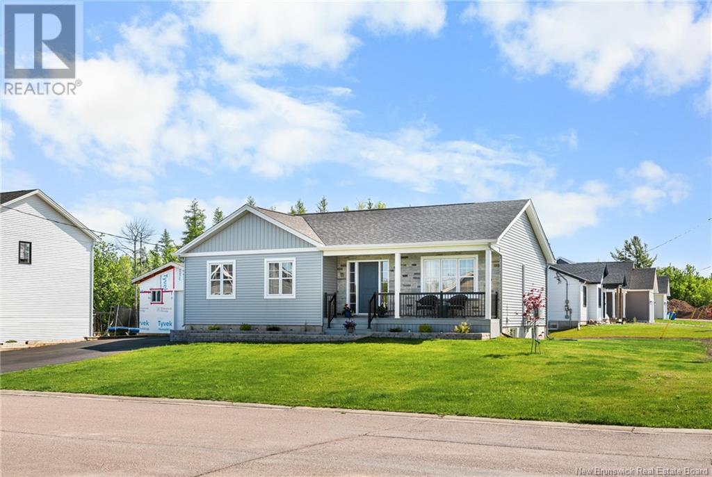 11 Joanne Street, Dieppe, New Brunswick  E1A 9N7 - Photo 4 - NB119815