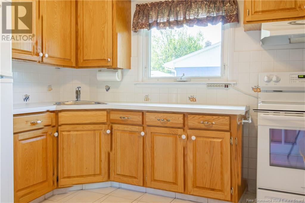 4 Brunswick Street, Riverview, New Brunswick  E1B 2Y3 - Photo 12 - NB120037