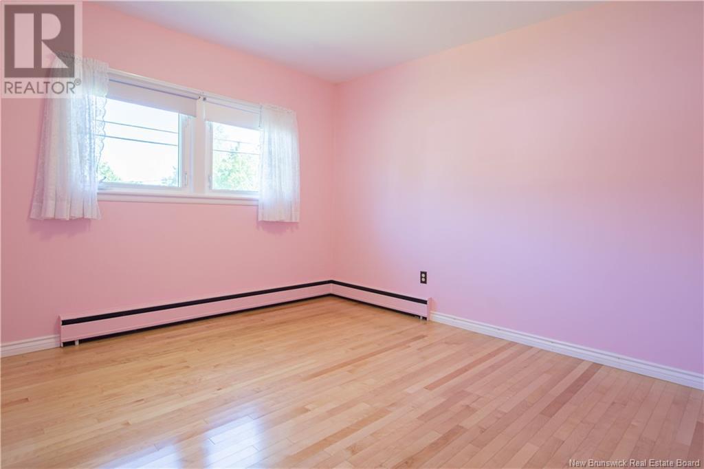 4 Brunswick Street, Riverview, New Brunswick  E1B 2Y3 - Photo 8 - NB120037