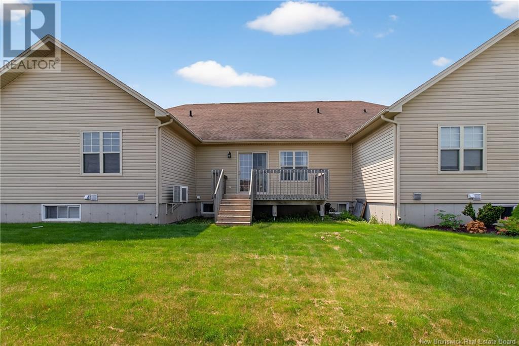 80 Lakeburn Avenue Unit# 102, Dieppe, New Brunswick  E1A 0Y7 - Photo 4 - NB119870